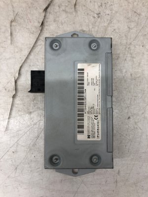 2005-2012 Volvo S40 Harman Becker System USB Control Module (Used OEM)