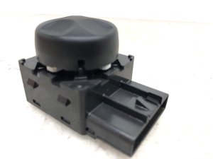 2017-2018 Chrysler Pacifica Seat Power Lumbar Switch - Front (Used OEM)