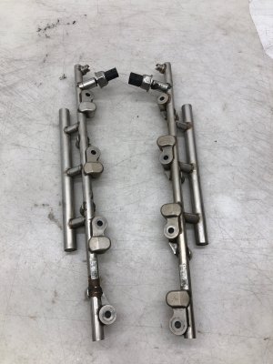 2018-2024 Bentley Continental Fuel Injection Rail Set (Used OEM)