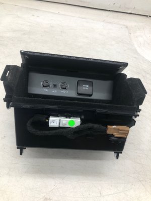 2021-2025 Jeep Grand Cherokee L Black Rear Center Console Storage Bin with USB and AUX Ports - Front (Used OEM)