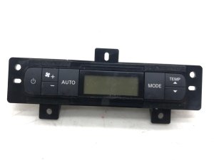 2021-2024 INFINITI QX80 Center Console Temperature Control Module with USB Ports - Rear (Used OEM)