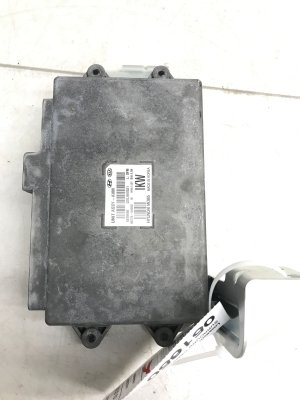 2019-2022 Genesis G70 Park Assist Surround View Camera Control Module (Used OEM)