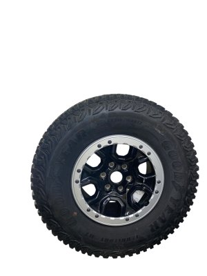 2021-2025 Ford Bronco Gray 17x8.5 6-Spoke Beadlock-Capable Alloy Wheel (Used OEM)