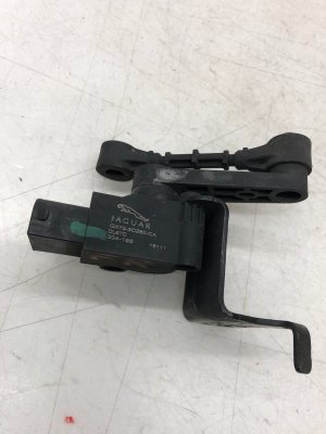 2017-2021 Jaguar F-Pace Suspension Height Level Sensor - Front, Right (Passenger) (Used OEM)