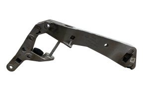 2018-2024 BMW X3 Transmission Crossmember Mount Bracket (Used OEM)