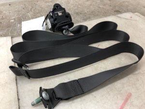 2022-2025 Jeep Wagoneer Second Row Seat Belt Assembly - Rear, Right (Passenger) (Used OEM)
