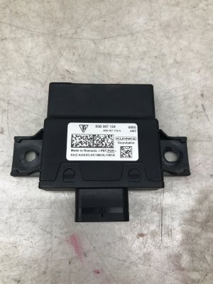 2015-2018 Porsche Macan Engine Sound Control Module (Used OEM)