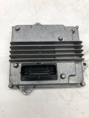  Chevrolet Silverado 2500 Suspension Control Module (Used OEM)