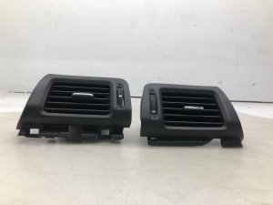 2017-2025 Honda Ridgeline Dashboard A/C Air Vent Grille Set - Front (Used OEM)