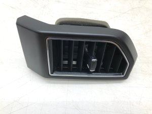 2018-2021 Lincoln Navigator Dashboard A/C Air Vent Grille - Front (Used OEM)