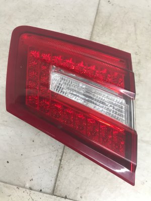2010-2016 Mercedes-Benz E500 Inner Tail Light Assembly - Rear, Left (Driver) (Used OEM)