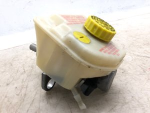 2008-2015 Audi R8 Brake Master Cylinder (Used OEM)