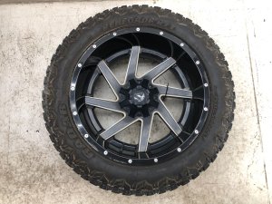1995-2026 Chevrolet Tahoe 22x12 Fuel Renegade Wheel and Tire Set (Used OEM)