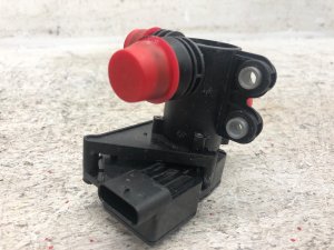 2018-2026 Mercedes-Benz A220 Heater Control Valve (Used OEM)