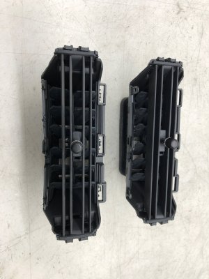 2022-2026 Lucid Air Front Center Dashboard Air Vent Grille Set (Used OEM)