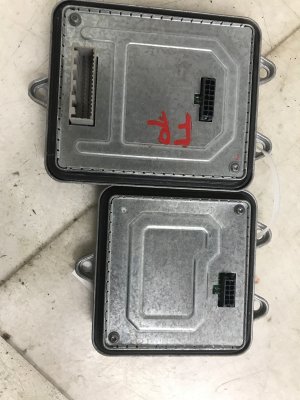 2013-2019 Bentley Flying Spur Xenon HID Headlight Assembly with Ballast - Front, Right (Passenger) (Used OEM)