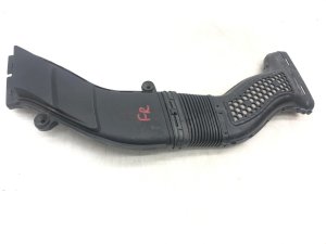 2015-2016 Mercedes-Benz GL450 Engine Air Intake Resonator Duct Hose Set (Used OEM)