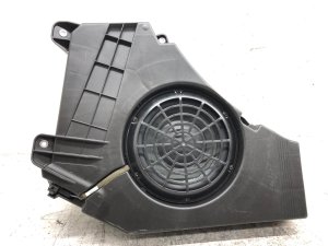 2011-2018 Porsche Cayenne Bose Subwoofer Speaker Bass Box (Used OEM)
