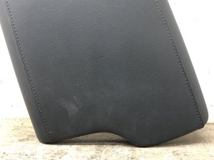 2020-2023 Hyundai Palisade Black Center Console Armrest Lid - Front (Used OEM)