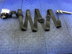 2014-2021 Maserati Quattroporte Black Seat Belt Assembly with Pretensioner - Front (Used OEM)