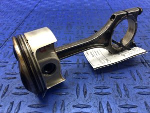 2013-2015 Audi RS4 Engine Piston with Connecting Rod (Used OEM)