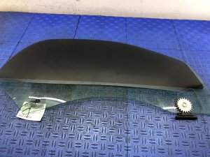 2014-2022 Jaguar F-Type Door Window Glass - Front, Right (Passenger) (Used OEM)