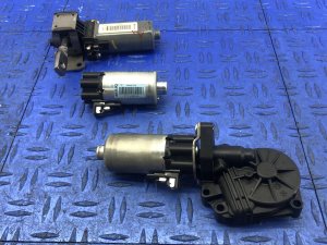 2014-2019 Mercedes-Benz CLA250 Seat Adjustment Motor Set of 3 - Front (Used OEM)