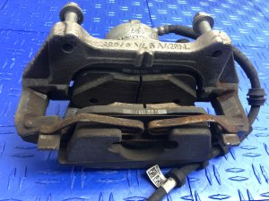 2018-2020 Jaguar E-Pace Disc Brake Caliper - Front, Right (Passenger) (Used OEM)