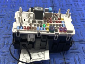 2019-2024 Cadillac XT4 Cabin Fuse Junction Box (Used OEM)
