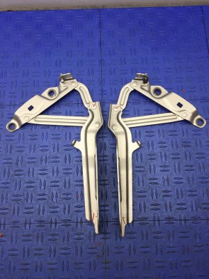 2016-2020 Cadillac CT6 Hood Hinge Set - Front, Left (Driver) (Used OEM)