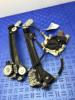 2014-2018 Maserati Ghibli Door Window Regulator - Rear, Right (Passenger) (Used OEM)