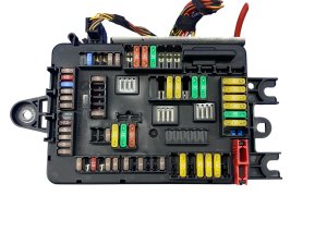 2015-2020 BMW M4 Power Distribution Fuse Relay Junction Block (Used OEM)