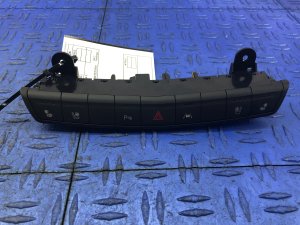 2020-2024 Cadillac CT4 Heated and Cooled Seat Hazard and Lane Assist Switch Control Panel (Used OEM)