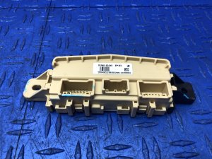 2021-2023 Hyundai Santa Fe ICM Power Junction Box Fuse Block (Used OEM)