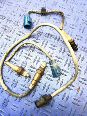 2013-2018 Jaguar XF Oxygen Sensor Set (Used OEM)