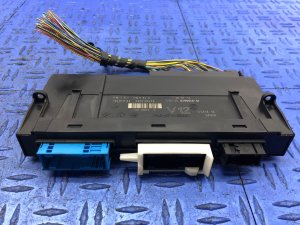 2011-2016 BMW 550i Power Distribution Fuse Relay Body Control Module (Used OEM)