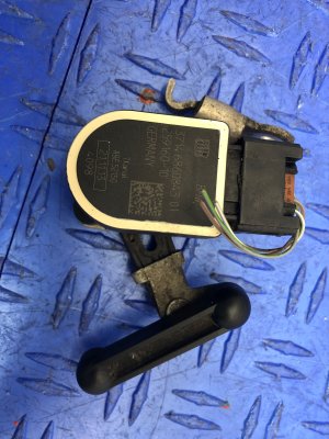 2011-2017 BMW X3 Suspension Ride Height Level Sensor - Front, Left (Driver) (Used OEM)