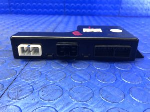 2015 Hyundai Genesis Seat Memory Power Control Module - Front (Used OEM)
