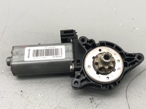 2017-2022 BMW M760i xDrive Seat Adjustment Motor Set - Rear (Used OEM)