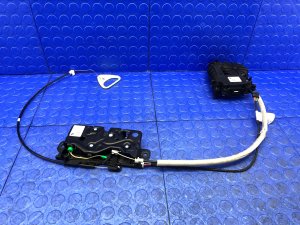 2017-2024 BMW 528i Trunk Lid Latch Lock Actuator with Pull Down Motor (Used OEM)