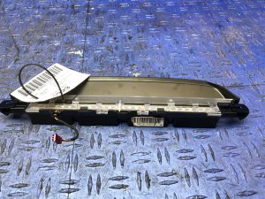 2016-2022 BMW 740i Center High Mount Stop Light (Used OEM)