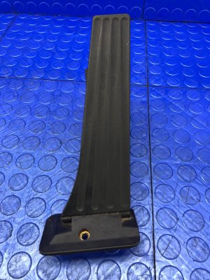 2017-2023 BMW 528i Accelerator Pedal Assembly (Used OEM)
