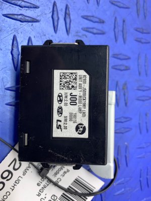 2018-2021 Kia Stinger Mood Lamp Control Module (Used OEM)
