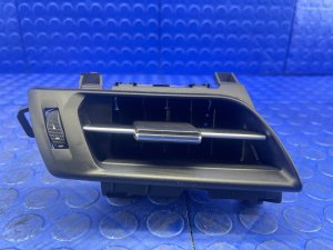 2021-2024 Toyota Sienna Dash Instrument Panel AC Air Vent - Front (Used OEM)