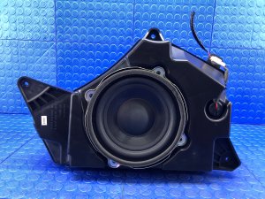 2018-2024 Honda Odyssey Subwoofer Speaker with Housing - Rear (Used OEM)