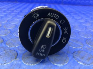 2017-2024 Maserati Levante Headlight Switch (Used OEM)