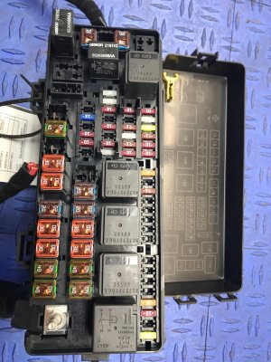 2014-2017 Maserati Ghibli Engine Bay Fuse Box (Used OEM)