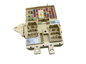 2022-2023 Genesis G70 Cabin Fuse Relay Junction Box (Used OEM)