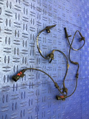 2016-2020 Cadillac CT6 ABS Wheel Speed Sensor Set - Front (Used OEM)