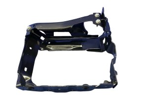 2024-2025 BMW 530i Auxiliary Radiator Support Bracket - Front (Used OEM)